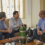 Directores de ITAIPU visitan la Central Hidroeléctrica Yacyretá