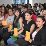 Yacyretá destinó G. 12.315 millones a becas universitarias en 2024 y culmina pago en Ñeembucú y Misiones