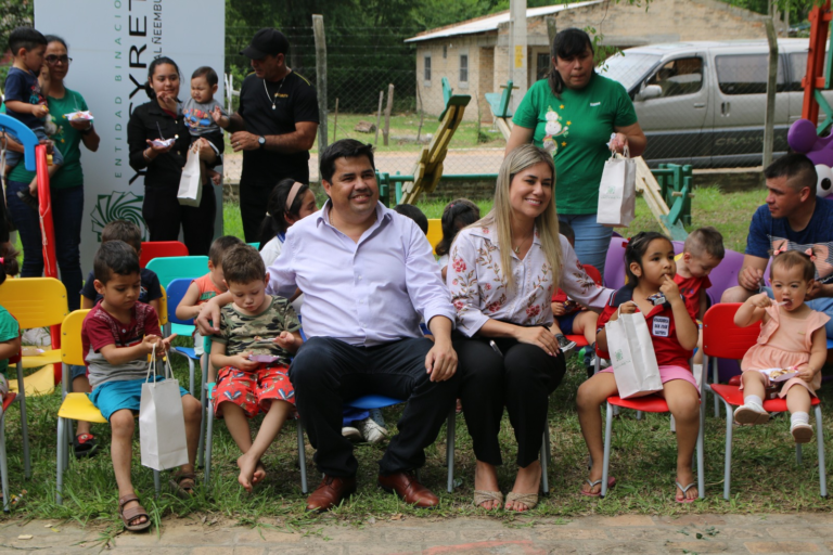 EBY entregó muebles y juegos infantiles a guardería de Pilar EBY entregó muebles y juegos infantiles a guardería de Pilar