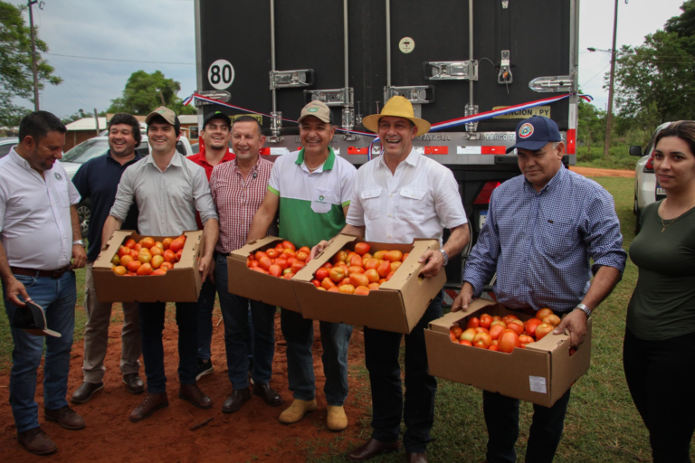 Paraguay ya exportó más de 1.100.000 kg de tomate a Argentina