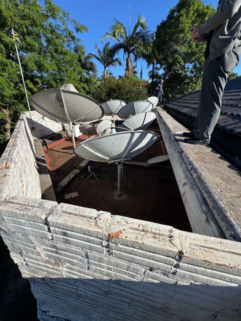 Operativo en el Paraná Country: desmantelan supuesta empresa de piratería de señales