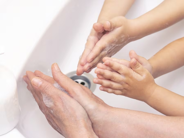 Alertan sobre aumento de meningitis viral e instan a cuidar la higiene personal