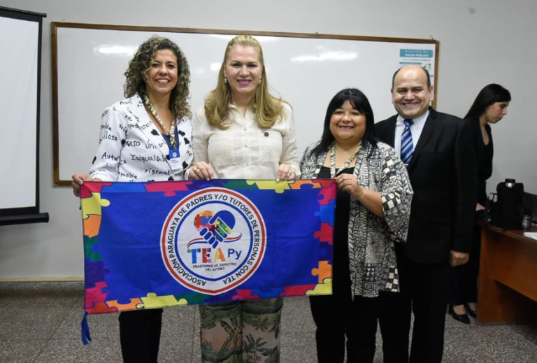 Salud presenta protocolo para atención a personas dentro del espectro autista (TEA)