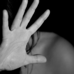 Hallan muerta a una joven en Yby Yaú y sospechan de feminicidio