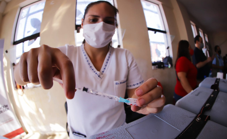 Salud recuerda que certificado de vacunación contra la fiebre amarilla es obligatorio para ingresar y salir del país