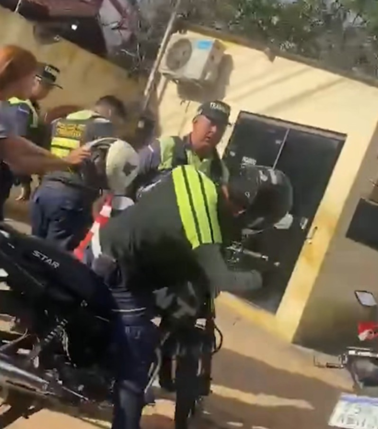 Imputan a agente de tránsito por agresión a conductor de plataforma