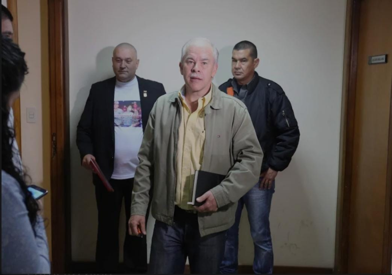El exministro del Interior Walter Bower fue remitido a Viñas Cué El exministro del Interior Walter Bower fue remitido a Viñas Cué