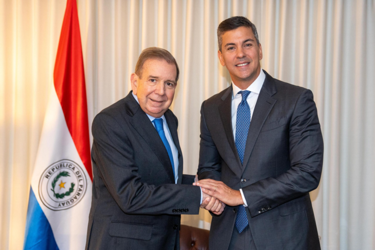 Edmundo González agradece compromiso del gobierno del Paraguay con la democracia en Venezuela