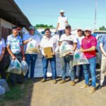 Yacyretá entregó alevines a piscicultores de Carmen del Paraná