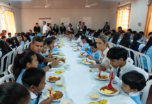«A partir de hoy ningún niño en Paraguay va a pasar hambre» afirma Peña al universalizar alimentación escolar