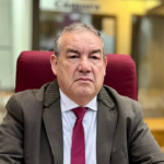 Chats de Lalo Gomes con Cartes evidencian trato privado fuera del ámbito estatal