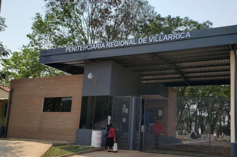Ministerio de Justicia interviene penitenciaría de Villarrica luego de intento de fuga Ministerio de Justicia interviene penitenciaría de Villarrica luego de intento de fuga