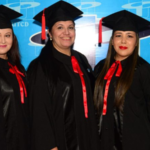 Cuatro mujeres del sistema penitenciario egresan como flamantes abogadas