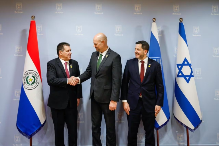 Horacio Cartes inició sus actividades en Israel con visita a la Knesset