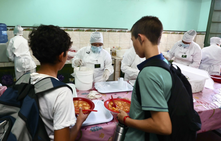 Se excluye temporalmente el picadito de carne de cerdo del menú de Hambre Cero