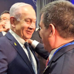 Cartes y Netanyahu, el abrazo de dos naciones hermanas