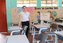 Distritos priorizados celebran renovación de los mobiliarios escolares
