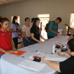 Recibirán documentos para renovación de becas en Ñeembucú