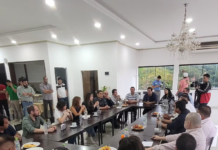 A un año de fallida cumbre, oposición busca hallar un camino para establecer estrategias