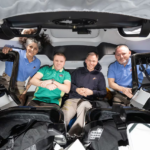 Regresan a la Tierra los astronautas varados hace nueve meses