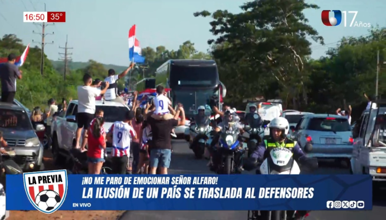 El bus que traslada la ilusión paraguaya ya partió al Defensores El bus que traslada la ilusión paraguaya ya partió al Defensores
