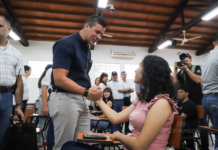 Ningún joven queda fuera: Peña instruye ampliar a 6.796 las becas del Gobierno