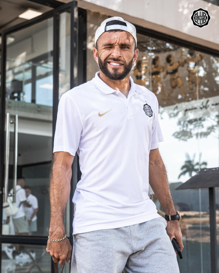 Olimpia rescinde contrato con Antonio Bareiro