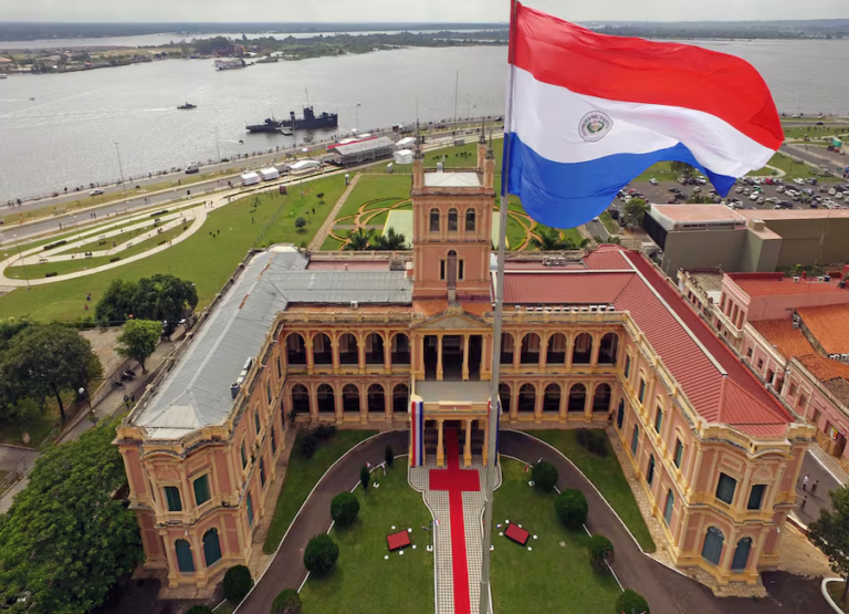 Paraguay declara terrorista al Cuerpo de Guardianes de la Revolución Islámica