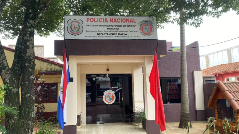 Encarnación: investigan supuesta estafa por G. 43 millones en local de cobros