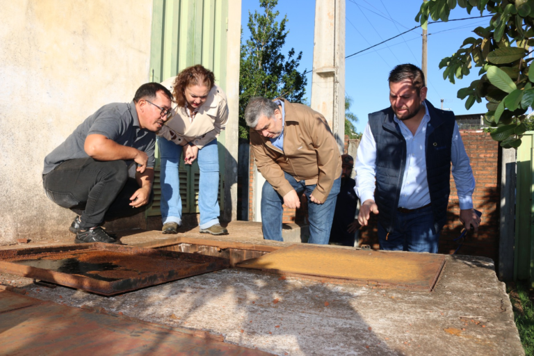 Constatan buen funcionamiento de estaciones de bombeo de Encarnación