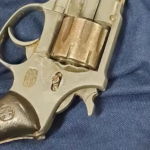 Estudiante de una institución educativa llevó una pistola