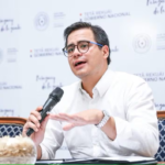 Suspenden registro de 10 carreras de Medicina