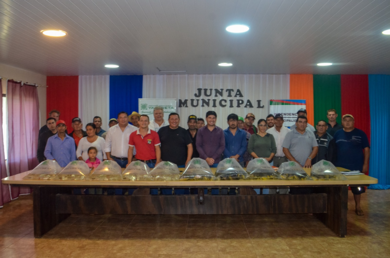 PRODUCTORES PISCÍCOLAS DE ALTO VERÁ RECIBEN ALEVINOS DE YACYRETÁ PRODUCTORES PISCÍCOLAS DE ALTO VERÁ RECIBEN ALEVINOS DE YACYRETÁ