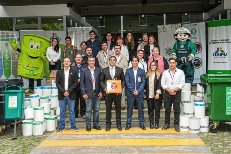 Itaipu y Yacyretá se unen para fortalecer el reciclaje y la gestión ambiental
