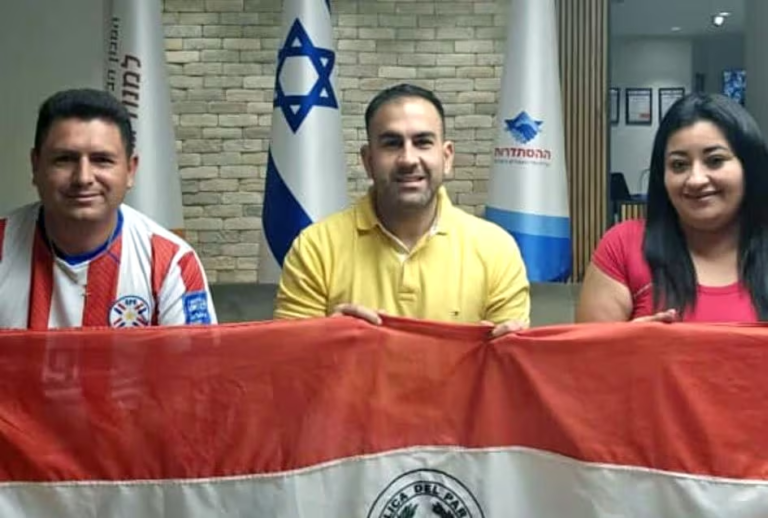 Intendentes paraguayos en Israel ya están retornando al país