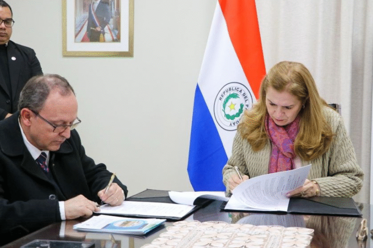 Refuerzan el sistema de salud cardiovascular en Paraguay mediante un acuerdo internacional