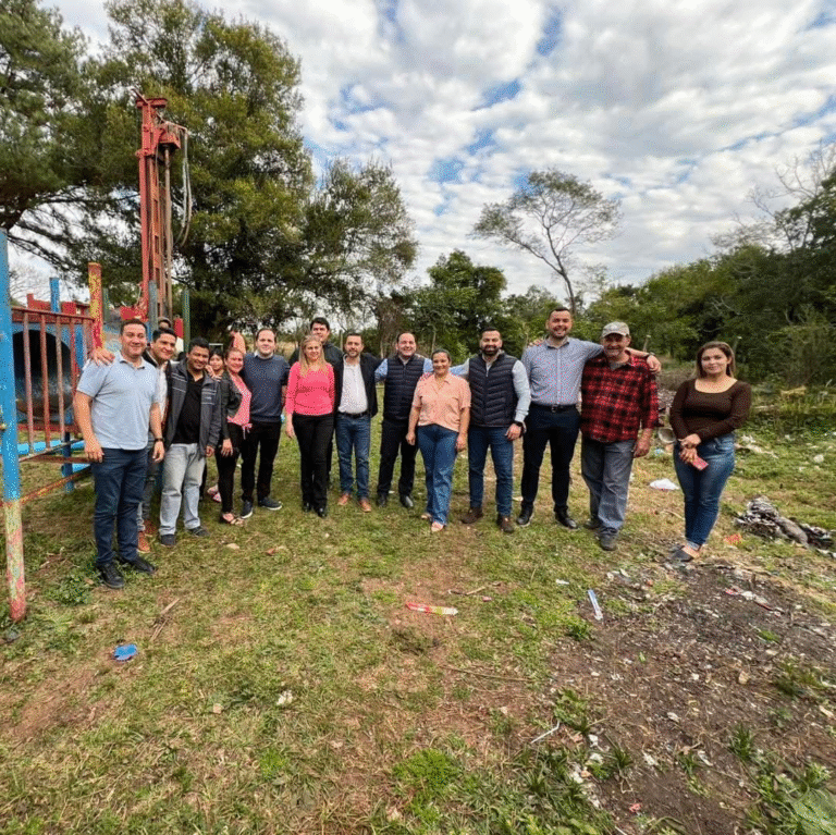 TRANSFORMANDO VIDAS EN SANTO DOMINGO: LA ESCUELA 509 ASEGURA EL AGUA POTABLE CON NUEVO POZO TRANSFORMANDO VIDAS EN SANTO DOMINGO: LA ESCUELA 509 ASEGURA EL AGUA POTABLE CON NUEVO POZO