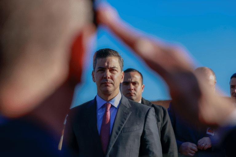 Peña urge apoyo del Congreso para aprobar reforma del transporte público que será presentado en los próximos días Peña urge apoyo del Congreso para aprobar reforma del transporte público que será presentado en los próximos días