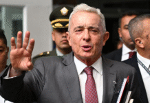 Expresidente colombiano Uribe sentenciado a 12 años de prisión