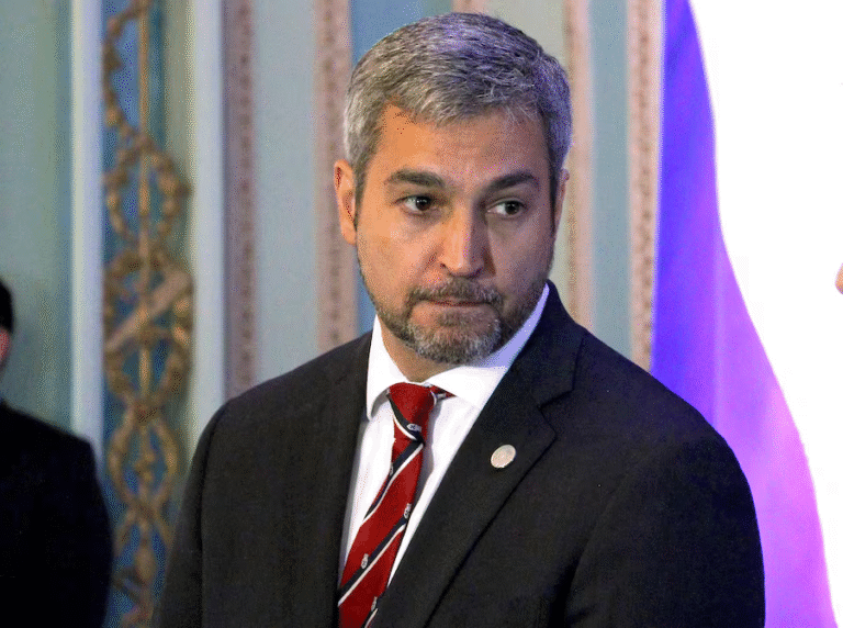 Abdo devela estrategia “mentirosa” ante investigación argentina sobre Seychelles