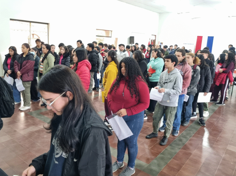 Becarios de Ñeembucú deben presentar documentos para segundo desembolso Becarios de Ñeembucú deben presentar documentos para segundo desembolso