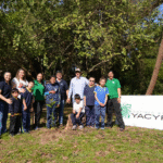 “Plantatón” en Ayolas para ampliar el cultivo del Arary, rica especie nativa de la región