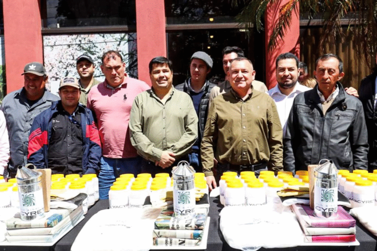 Arranca inédito programa de apoyo a pequeños productores de Ñeembucú Arranca inédito programa de apoyo a pequeños productores de Ñeembucú