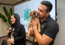 Rescatista expone su experiencia para concienciar sobre tenencia responsable y adopción de animales en estado de abandono