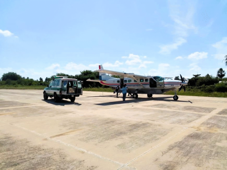 Cien traslados de pacientes mediante evacuaciones aeromédicas