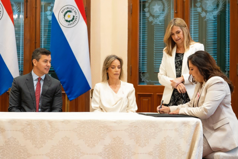 Asumió la nueva ministra de la mujer: “Decirles a las mujeres que estoy de su lado” Asumió la nueva ministra de la mujer: “Decirles a las mujeres que estoy de su lado”