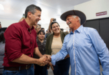 Gobierno entrega 65 viviendas, títulos de propiedad y recursos para la producción en Misiones