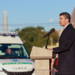 Gobierno completa 187 ambulancias entregadas a Salud y anuncia 30 más antes de fin de año