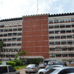 Con 35 años de aporte, docente jubilado no logra acceder a marcapasos en IPS