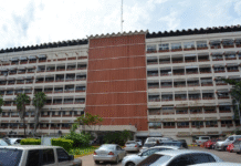 Con 35 años de aporte, docente jubilado no logra acceder a marcapasos en IPS